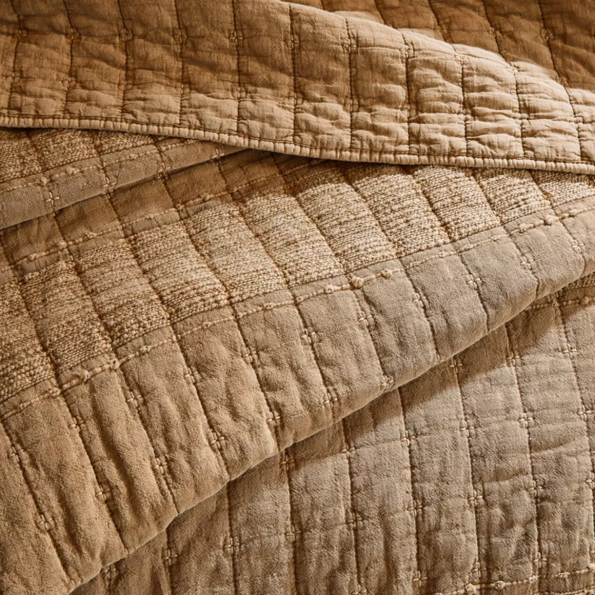 Copripiumino in cotone trapuntato (240 x 260 cm) Lena Camel