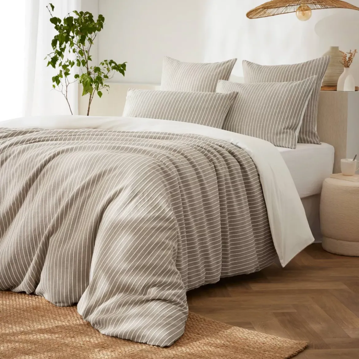 Copripiumino reversibile in cotone texturizzato e percale (200 x 200 cm) Alice Ecru