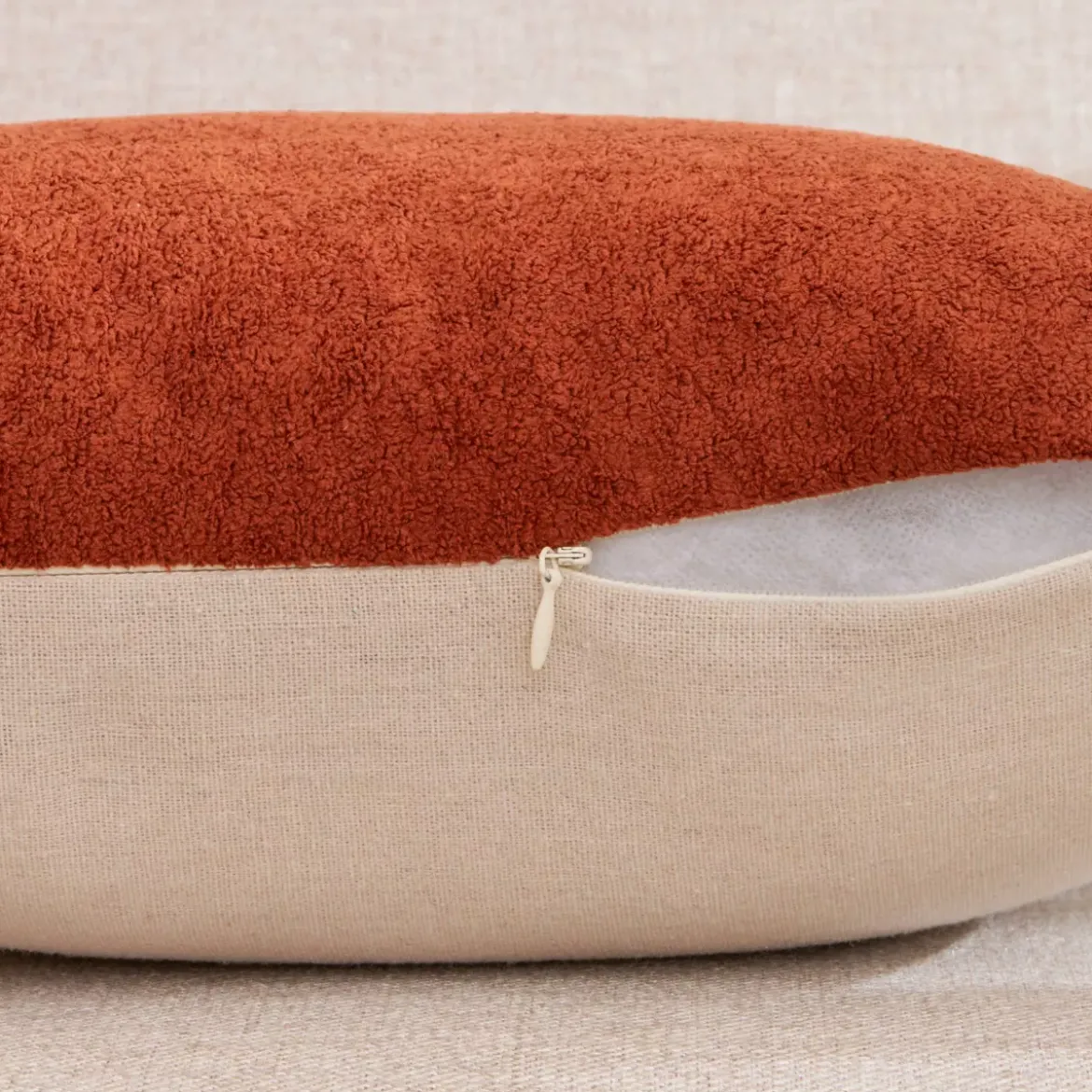 Cuscino rettangolare in bouclé (30 x 50 cm) Ava Terracotta