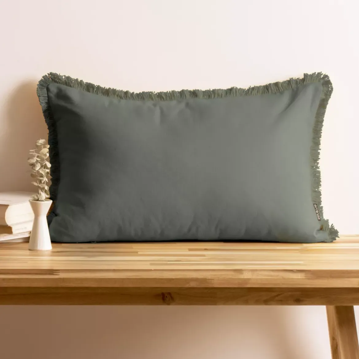 Cuscino rettangolare in cotone (40 x 60 cm) Pixel con frange Verde cachi