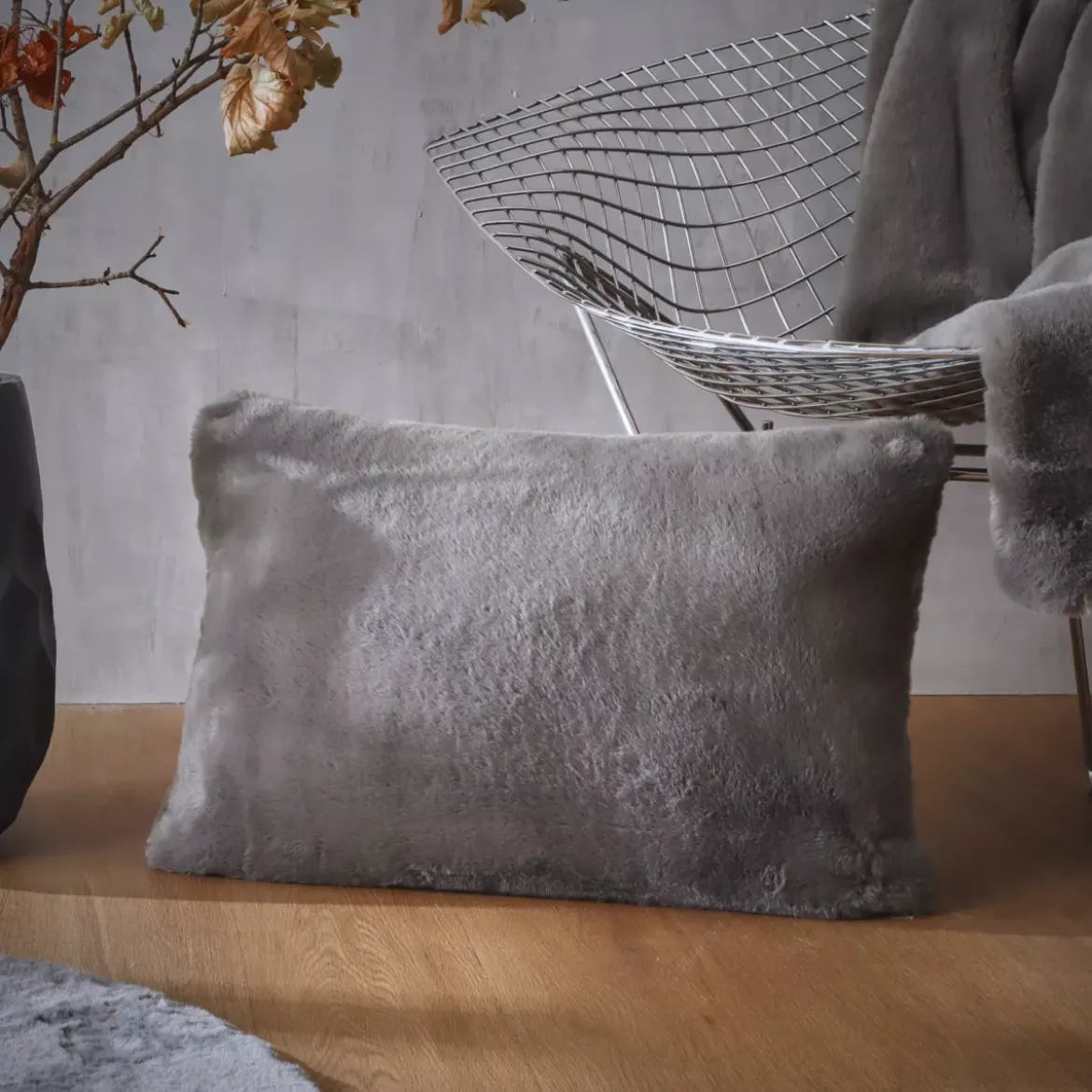 Cuscino rettangolare in finta pelliccia (40 x 60 cm) Finn Grigio Antracite