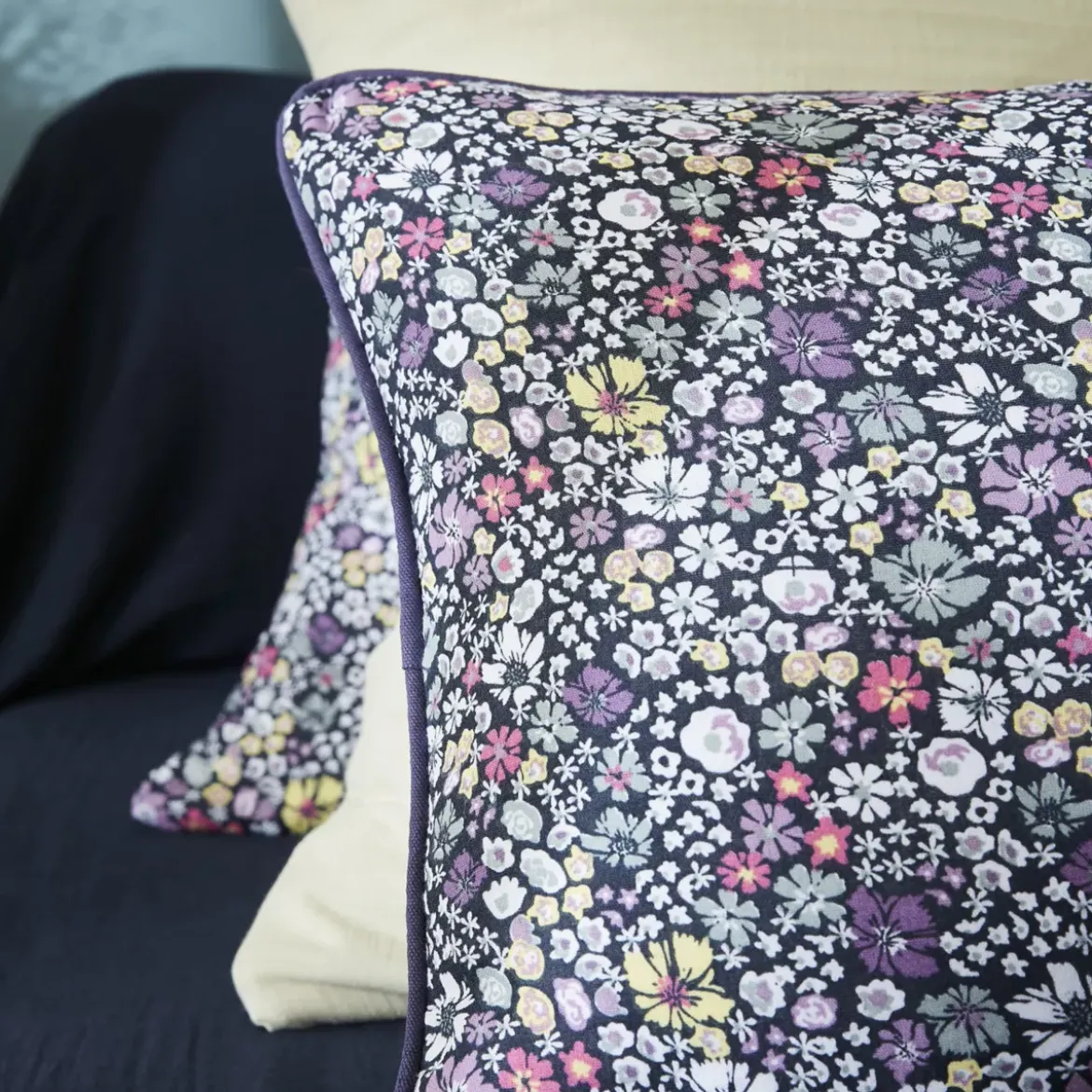 Cuscino rettangolare in garza di cotone (40 x 60 cm) Elya Viola