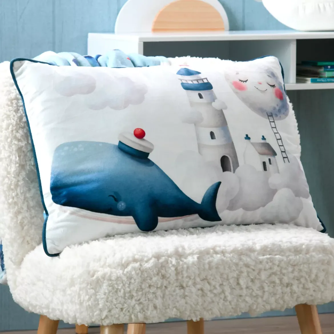 Cuscino rettangolare per bambini in velluto (40 x 60 cm) Moby Blu