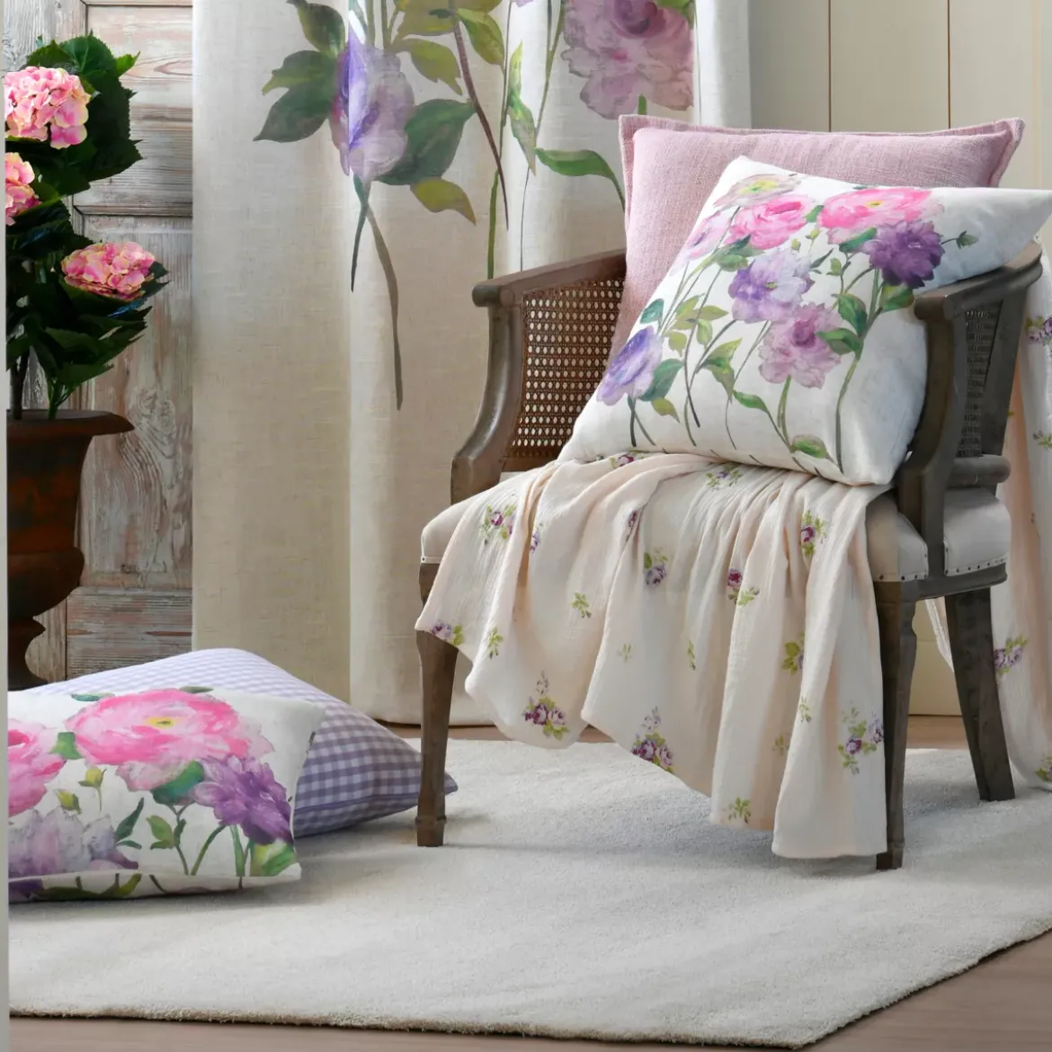 Cuscino rettangolare (40 x 60 cm) Rozaria Rosa