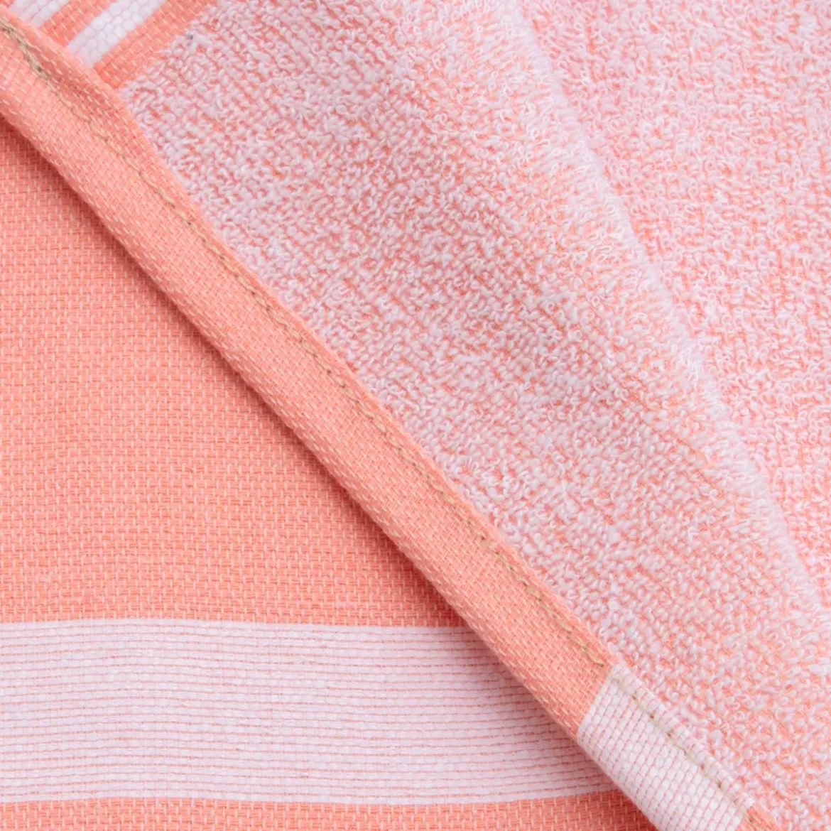 Fouta in cotone riciclato con rivestimento in spugna (100 x 200 cm) Coralia Corallo