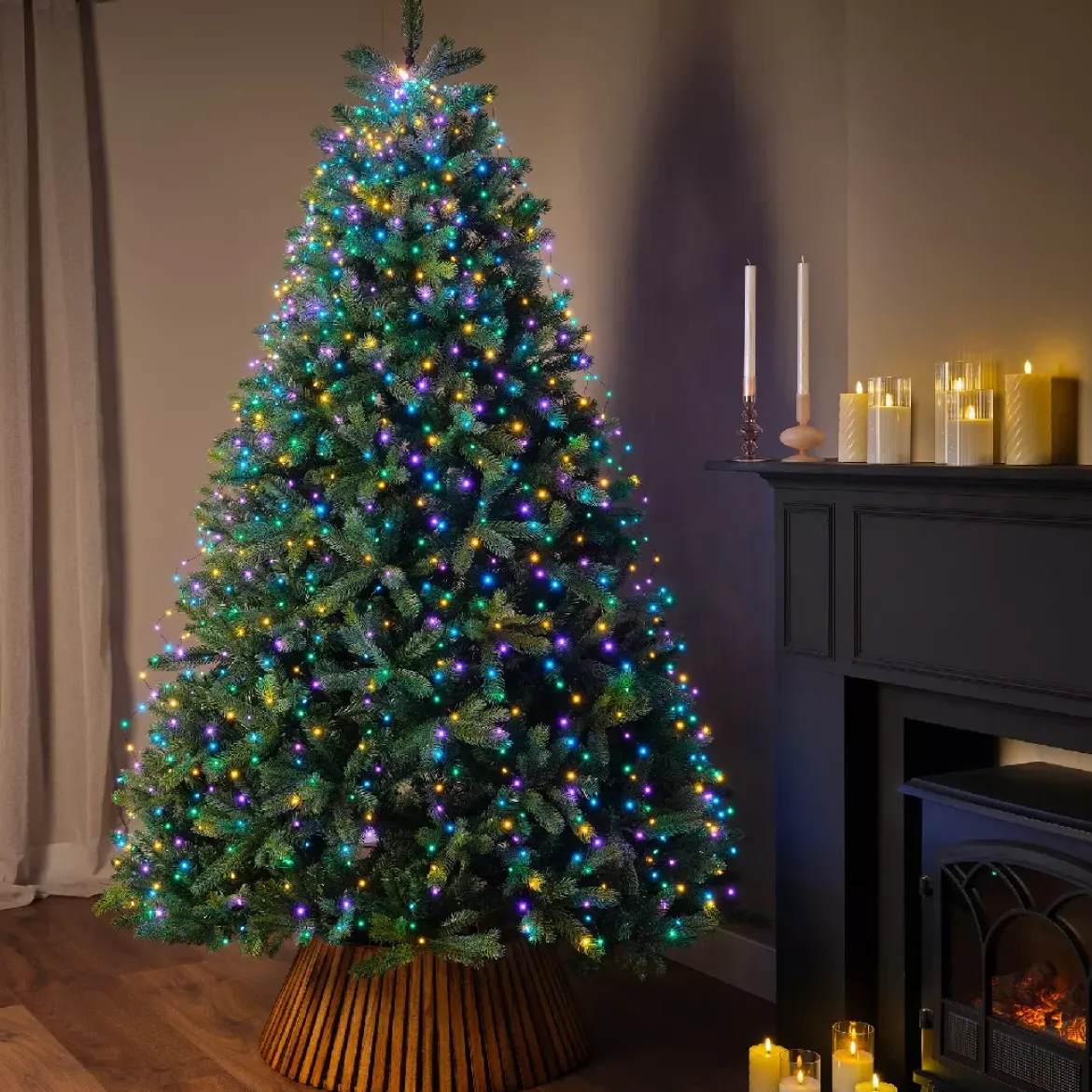 Ghirlanda tenda per albero H2,40m 832 Micro LED cavo verde Multicolore pastello