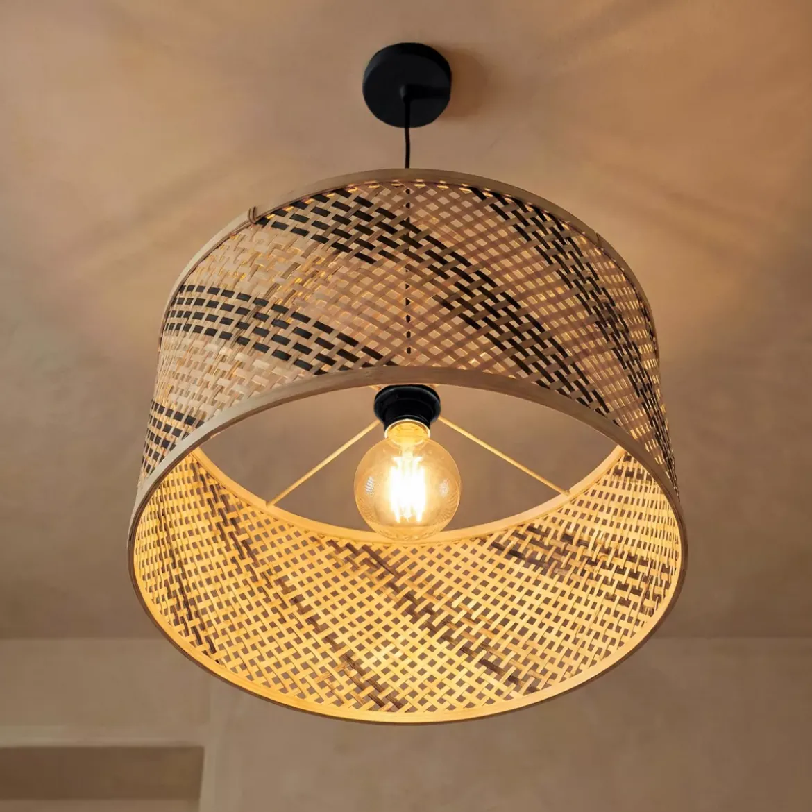 Lampada a sospensione in bambù (D50 cm) Frontera Nero e naturale