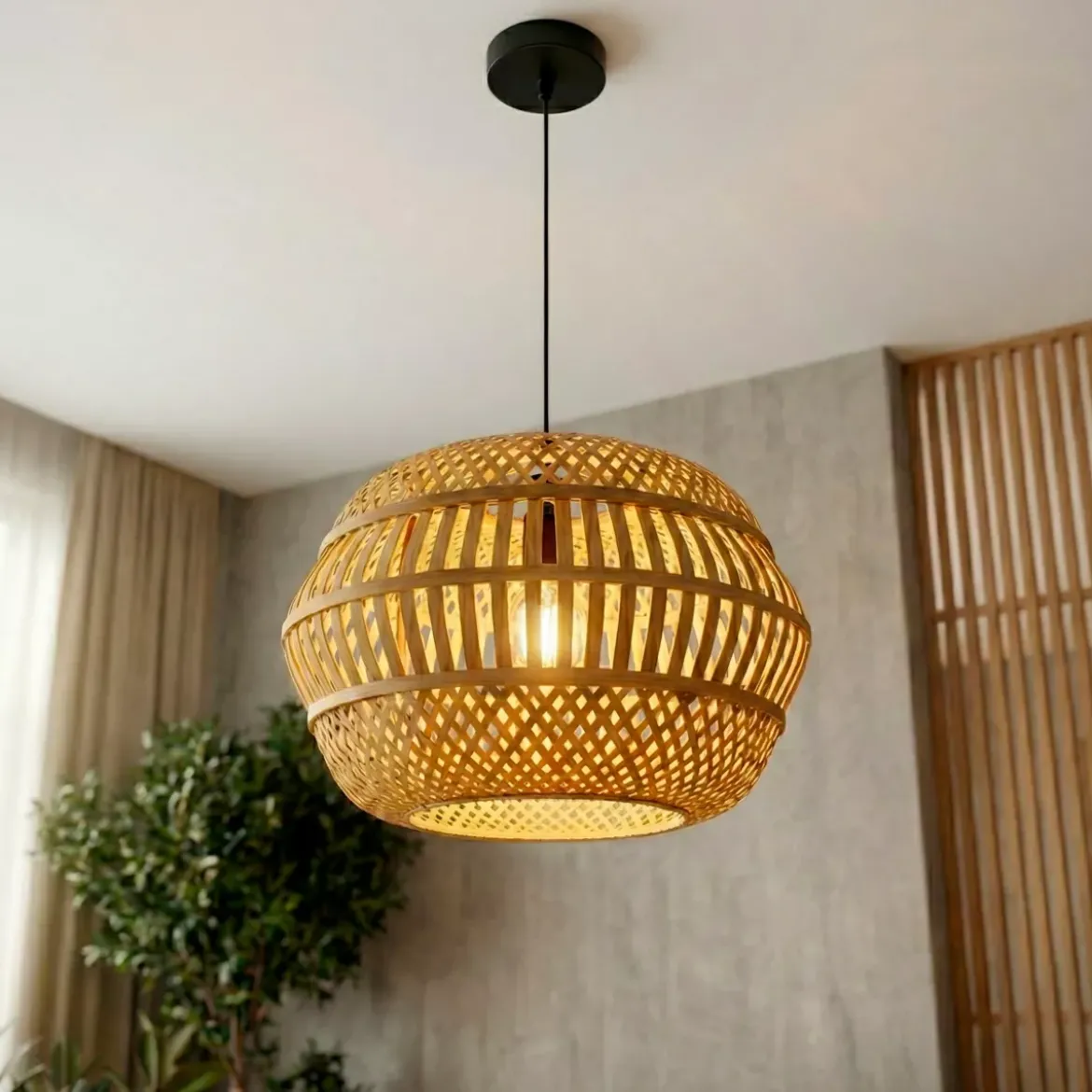 Lampada a sospensione in bambù traforata (D50 cm) Manresa Naturale