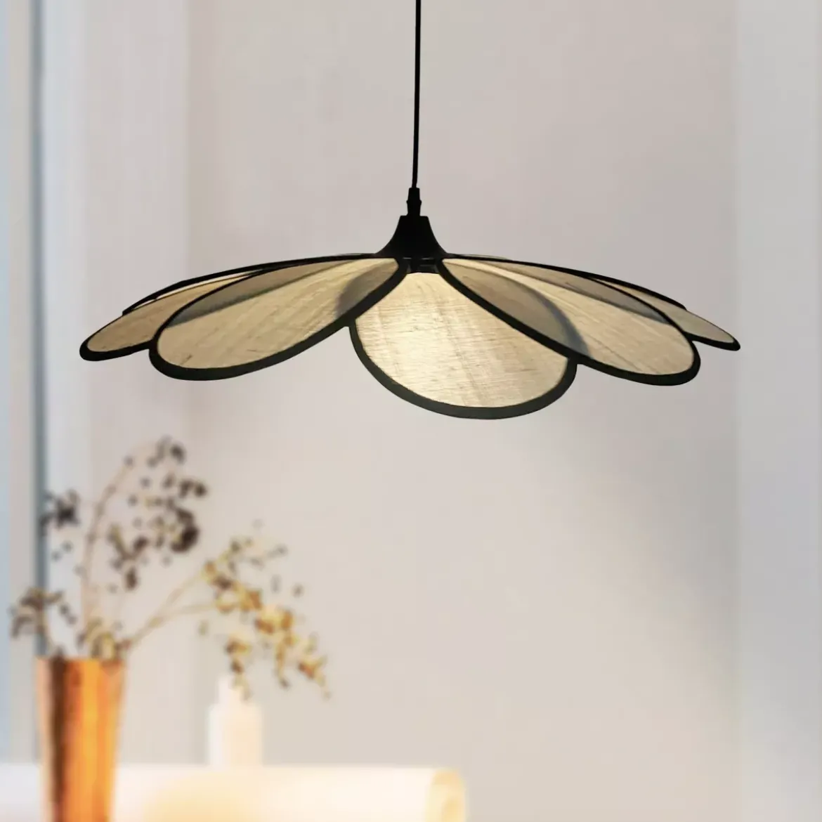 Lampada a sospensione petalo in tessuto (D58 cm) Salamanca Beige e nero
