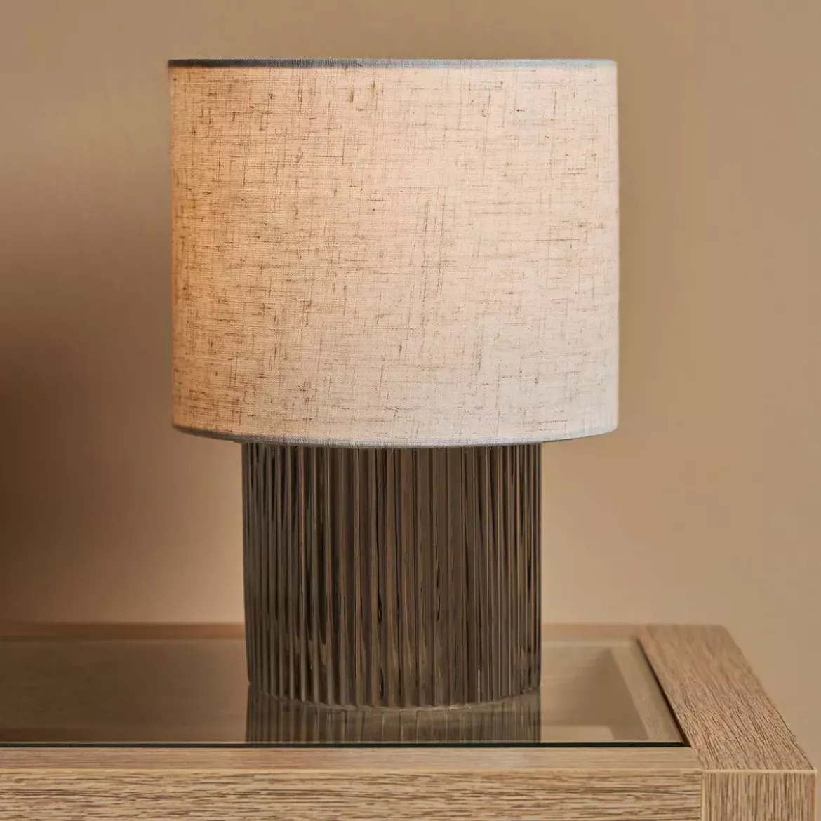 Lampada da tavolo in vetro (H22 cm) Delia Nero