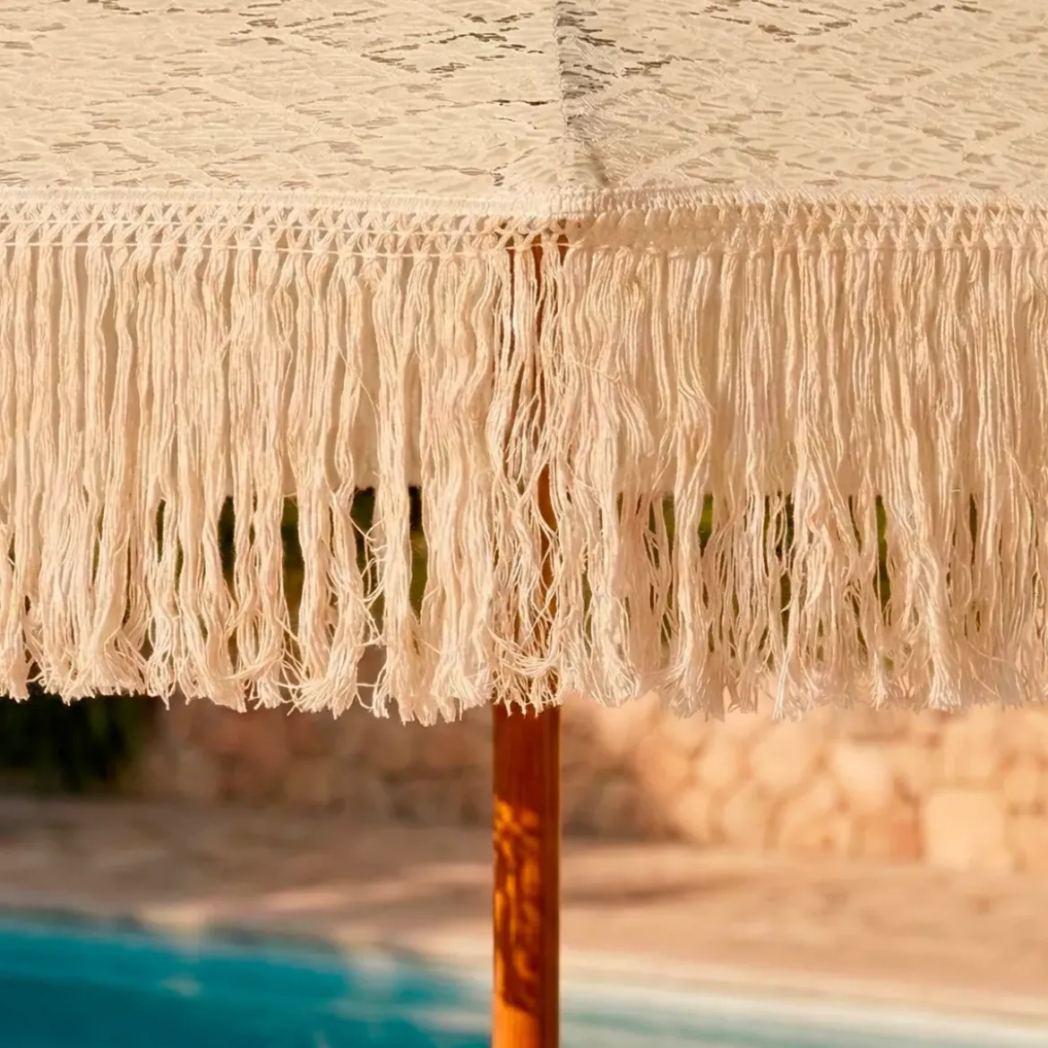 Ombrellone da giardino rotondo con frange (D2 m) Isy Pizzo Beige