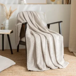 Plaid morbido in flanella (125 x 150 cm) Zag Ecru