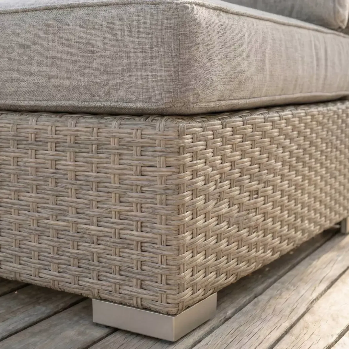 Poltrona da giardino senza braccioli in resina intrecciata Palma Grigio e tortora