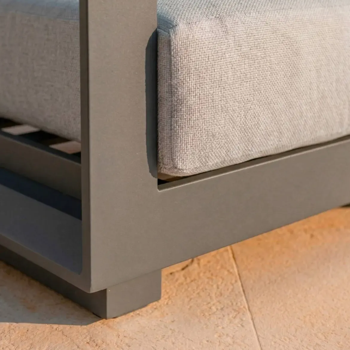 Salotto da giardino alluminio 5 posti 4 pezzi Elba Grigio antracite e grigio chiaro