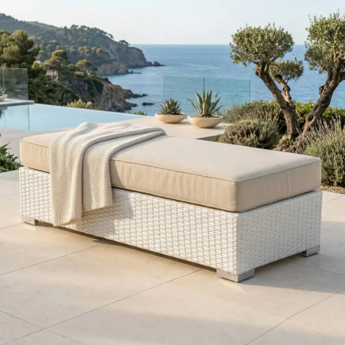 Salotto da giardino in resina intrecciata 9 posti 9 pezzi Palma Bianco e beige