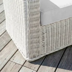 Salotto da giardino in resina intrecciata 5 posti 4 pezzi Calvi Bianco