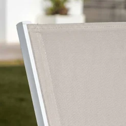 Sedia da giardino impilabile in alluminio con schienale alto Murano Bianco e tortora