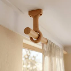 Set di 2 supporti fissi per asta legno (L115 / D28 mm) Nils Beige Verniciato