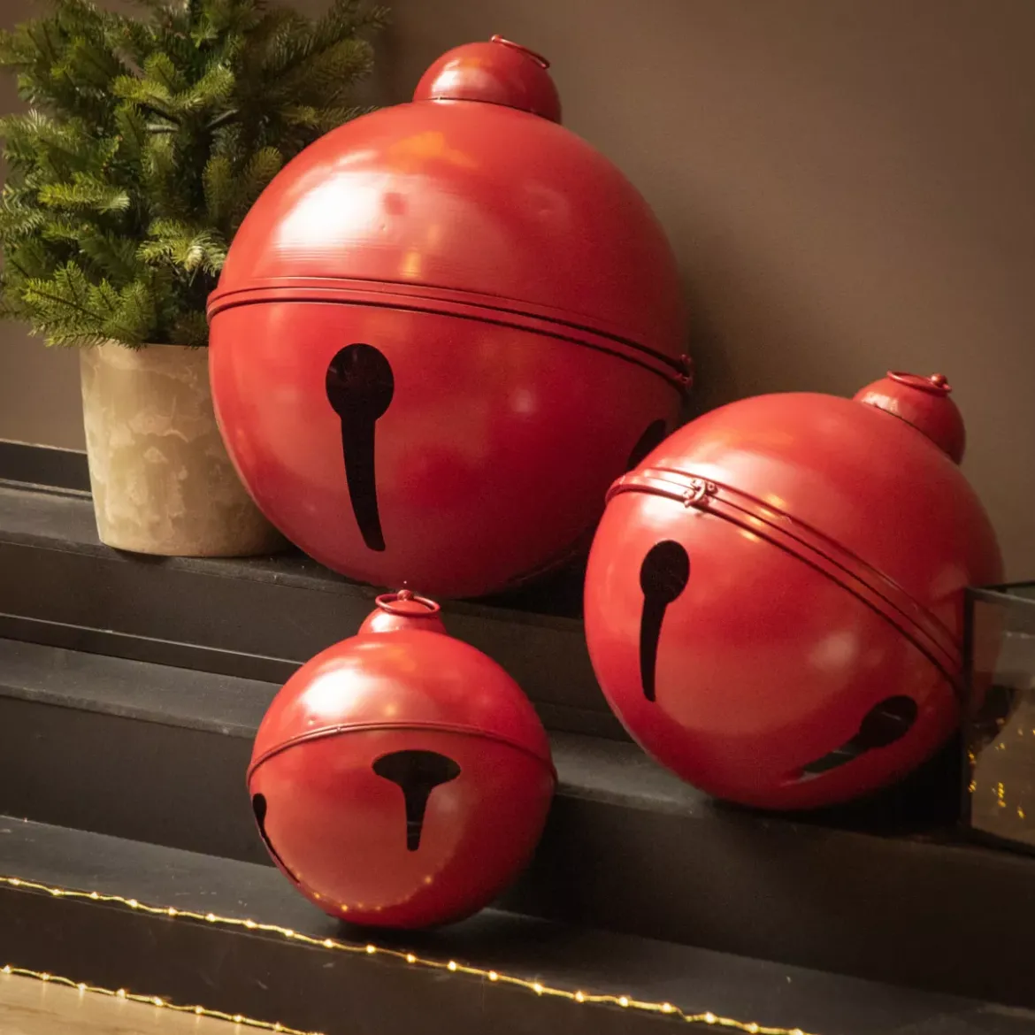 Set di 3 Campane Giganti in metallo da appendere (D52-42-31 cm) Grigioni Rosso
