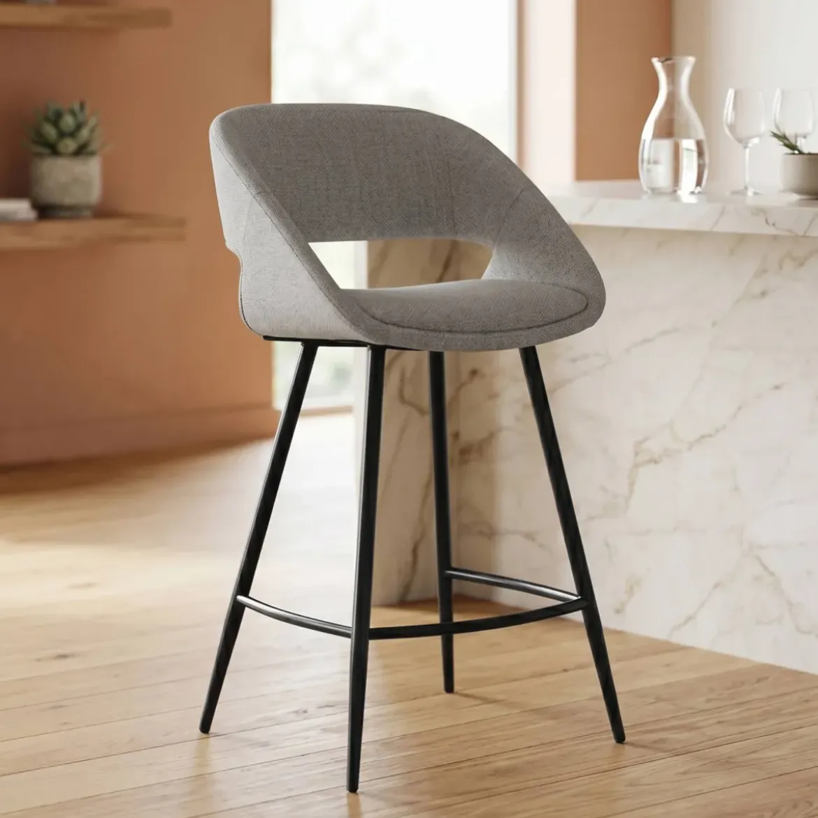 Set di 2 sedie per isola centrale con schienale in tessuto (seduta 68cm) Kosmo Ecru