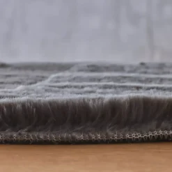 Tappeto rotondo in finta pelliccia (80 cm) Finn Grigio antracite