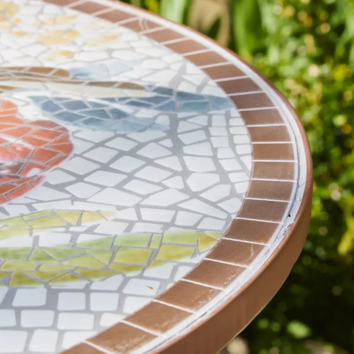 Tavolo bistrot rotondo in mosaico Aberdeen Marrone