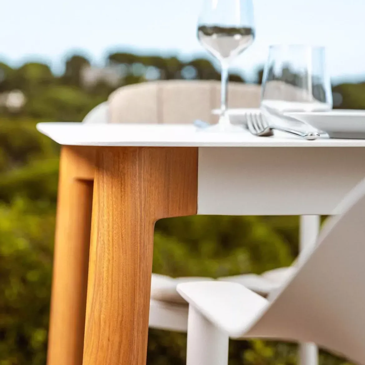 Tavolo da giardino quadrato in alluminio 2 posti (76 x 76 cm) Monte Carlo Bianco