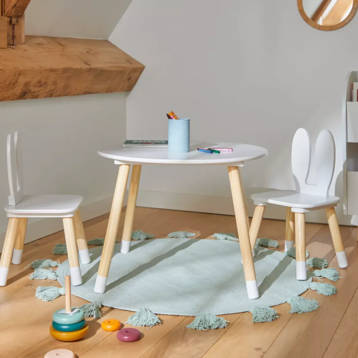 Tavolo e 2 sedie per bambini in legno coniglio (H44 cm) Lila Bianco