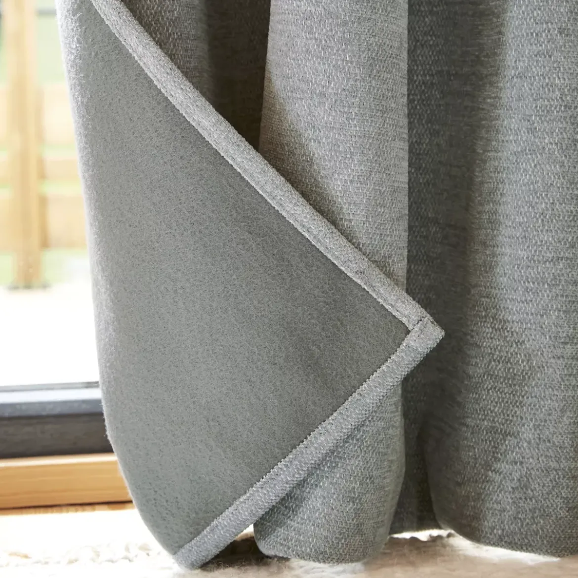 Tenda oscurante isolante Total Blackout (140 x 240 cm) Magnus Grigio Titanio