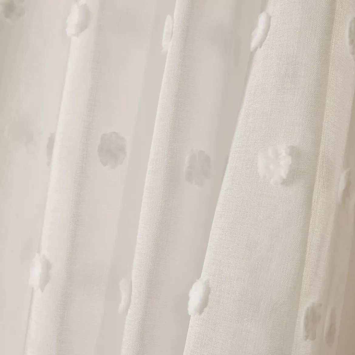 Tenda trasparente con occhielli e pon pon (280 x 240 cm) Emie Beige