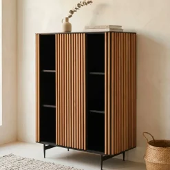 Vetrina alta a 3 livelli in rovere massiccio (98 x 135 cm) Rytm Nero